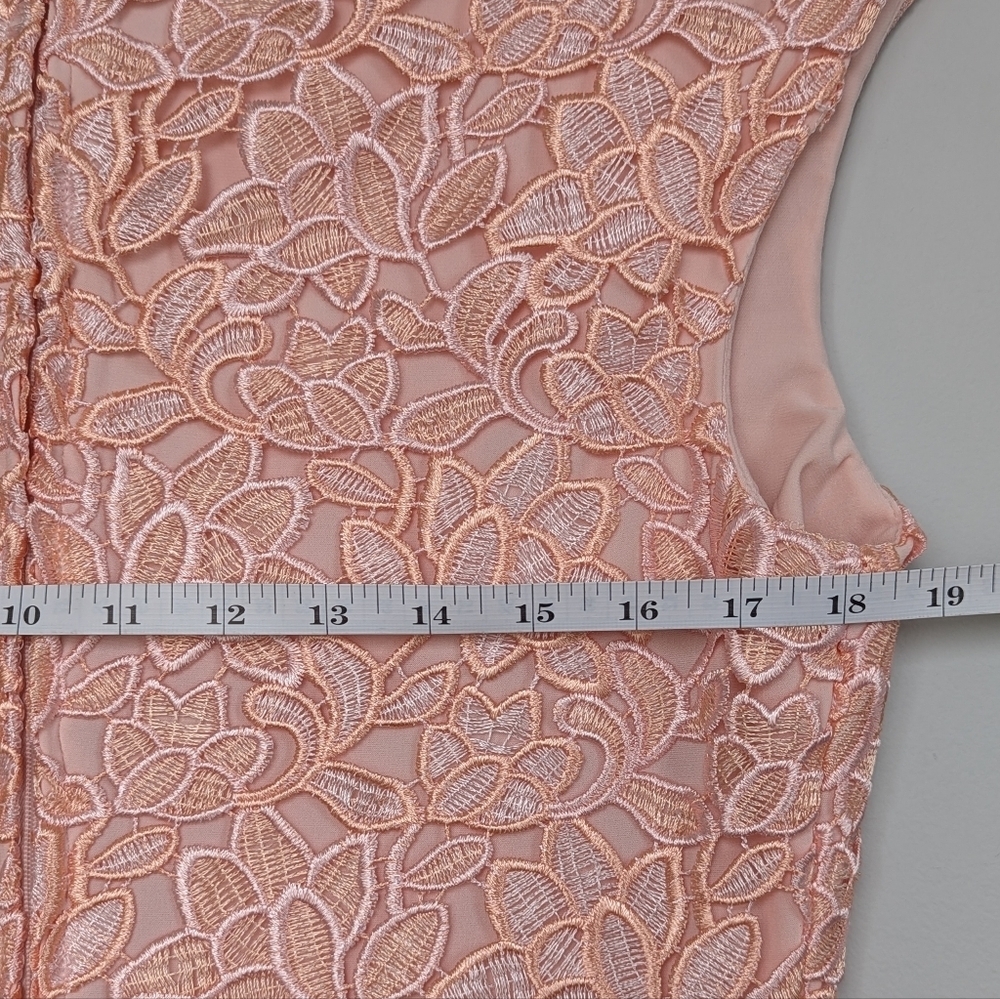 Lauren Ralph Lauren Sleeveless Lace Sheath Dress Peachy Pink Fully Lined - sz 8 - Picture 9 of 11